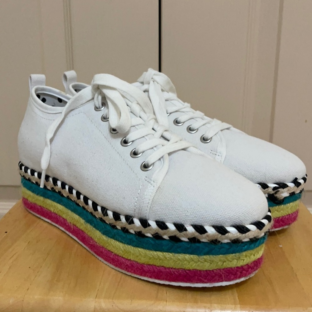 Betsey Johnson platform tennis shoes